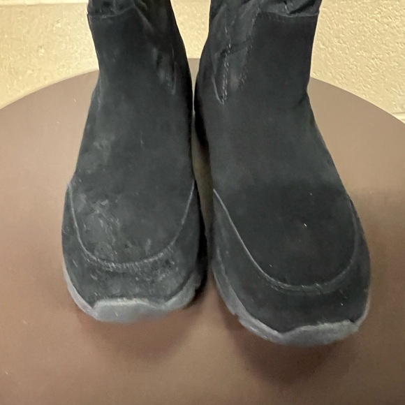 LANDS END SUEDE SNOWBOOTS - Picture 4 of 5